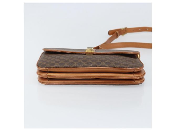 Céline Borsa a Spalla in Tela Macadam CELINE in Pelle PVC Marrone Oro Auth 172001 D'oro - vista 9