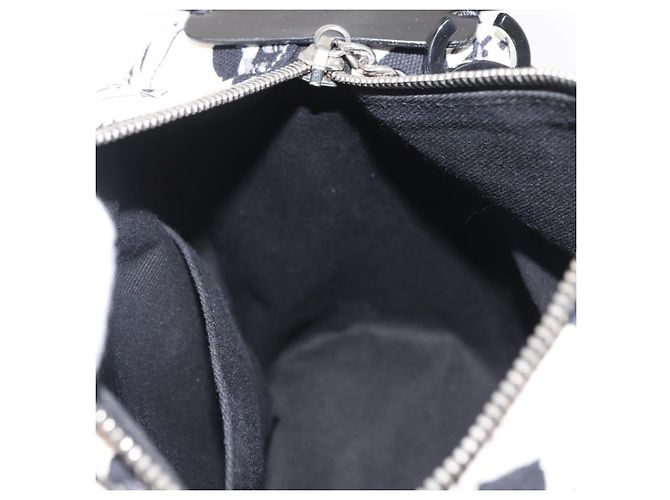 CHANEL Borsa a Mano da Compagnia Aerea in Tela Bianca Argento CC Auth 169837 Bianco - vista 17