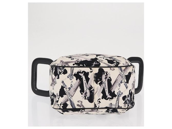 CHANEL Borsa a Mano da Compagnia Aerea in Tela Bianca Argento CC Auth 169837 Bianco - vista 9