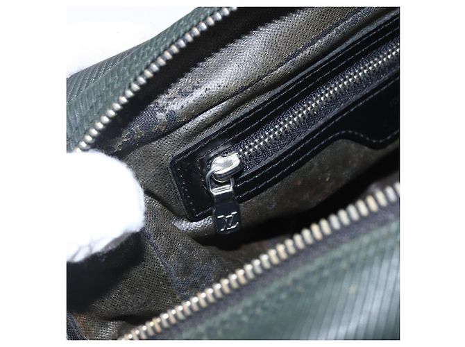 LOUIS VUITTON Clutch Taiga Parana Épicea M30754 LV Auth bs33211 - vista 20