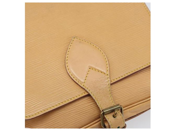 LOUIS VUITTON Borsa a Spalla Cartouchiere MM Epi Beige M52246 LV Auth 170998 - vista 16