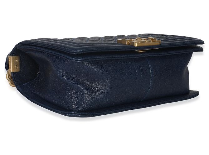 Chanel Navy gestepptes Kaviar Alte Medium Boy Handtasche Blau - Ansicht 7