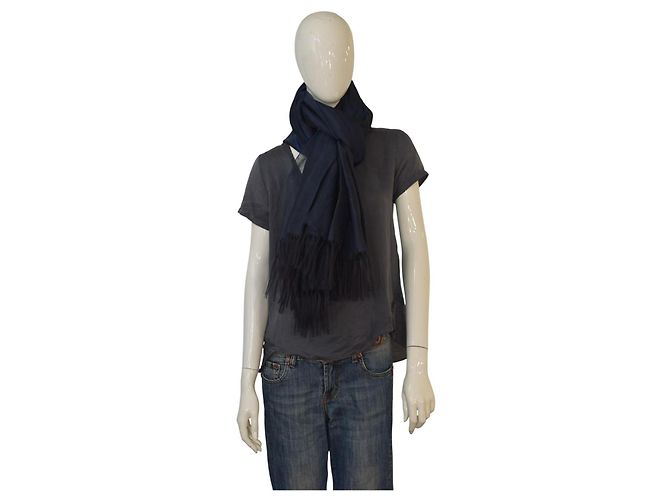 Sciarpa lunga plissettata trasparente blu navy e nera di Issey Miyake con frange - vista 12