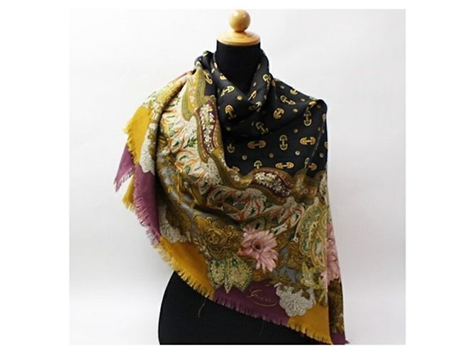 Sciarpa/Scialle Grande in Lana e Seta Gucci Nero Multicolore - vista 3