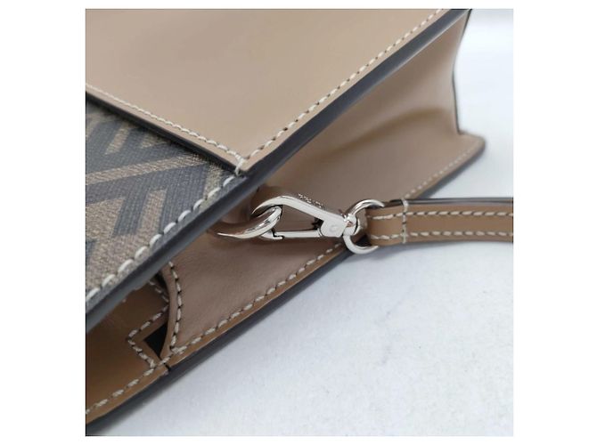 Pochette en cuir marron Zucca Fendi - vue 5