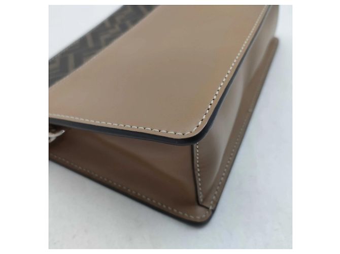 Pochette en cuir marron Zucca Fendi - vue 6