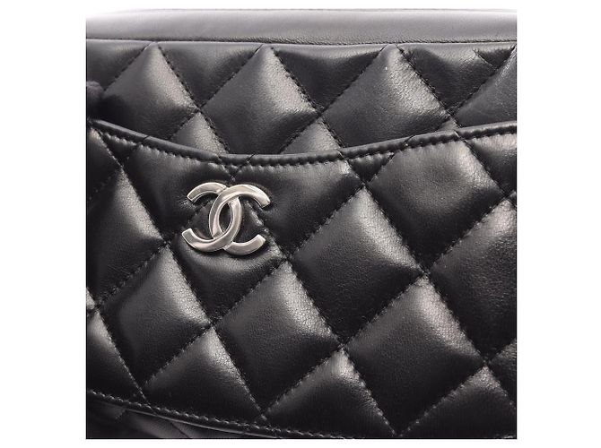 Borsa a Spalla in Pelle di Agnello Nera Matelassé Chanel Nero - vista 6