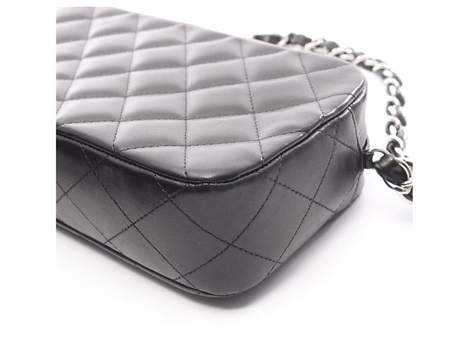 Borsa a Spalla in Pelle di Agnello Nera Matelassé Chanel Nero - vista 9
