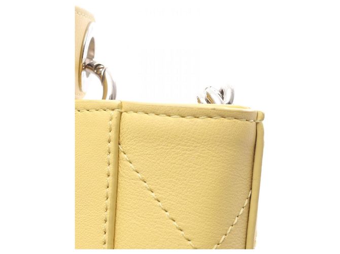 Borsa a Spalla Bucket Matelassé Chanel Giallo - vista 8