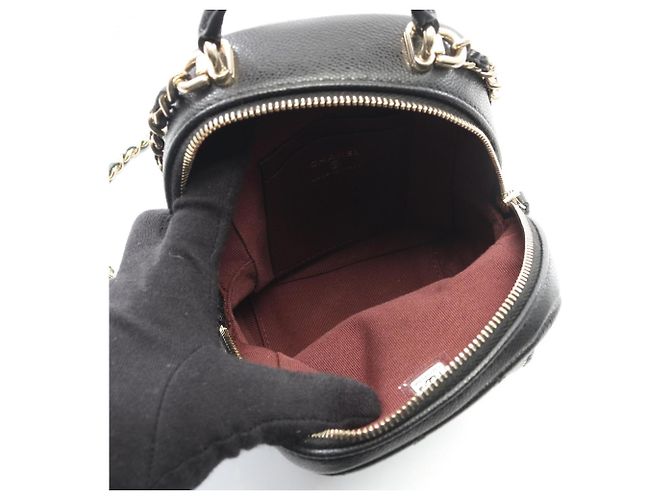 Timeless Zaino/borsa Chanel Matelassé Nero - vista 3