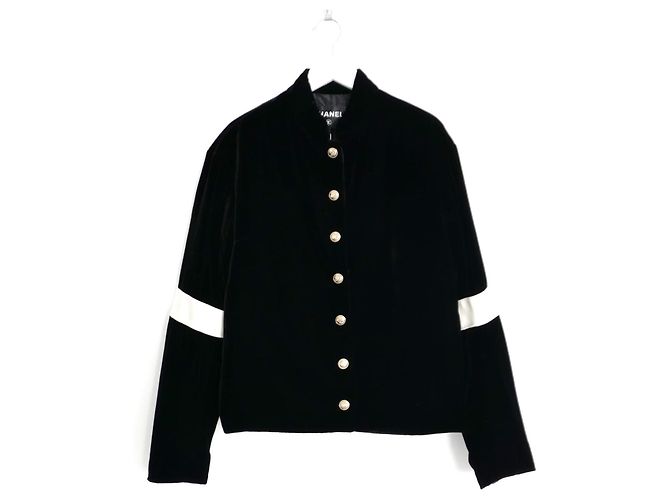 Chanel Herbst 2020 20K Werbekampagne Samtjacke Schwarz - Ansicht 2