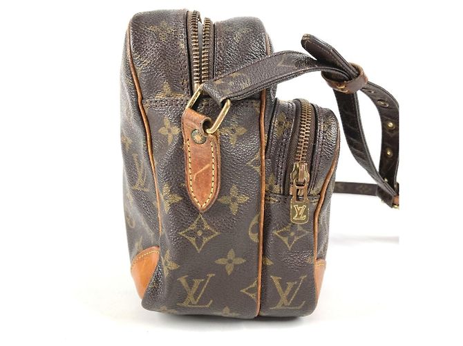Borsa a Spalla Monogram Nile di Louis Vuitton Marrone Monogramma - vista 3
