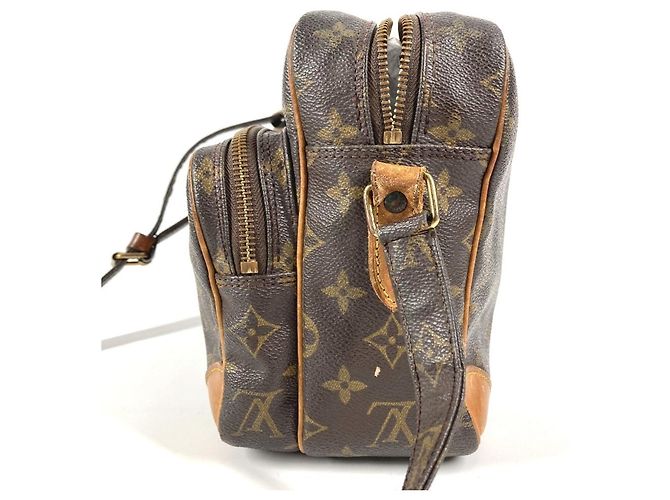 Borsa a Spalla Monogram Nile di Louis Vuitton Marrone Monogramma - vista 4