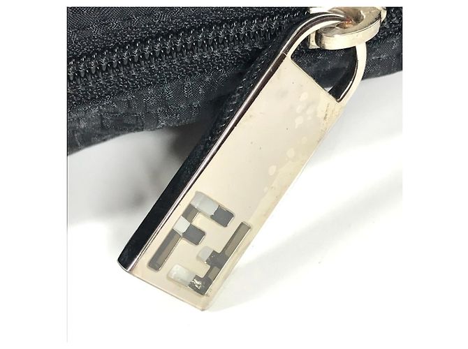Fendi Zucca Logo Umhängetasche Schwarz - Ansicht 10