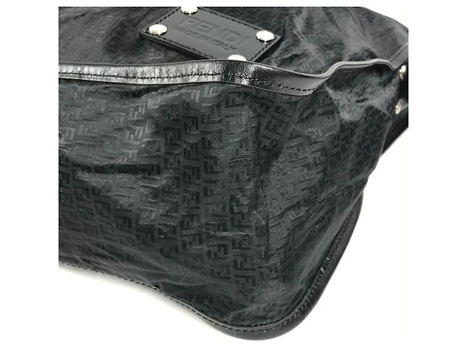 Fendi Zucca Logo Umhängetasche Schwarz - Ansicht 6