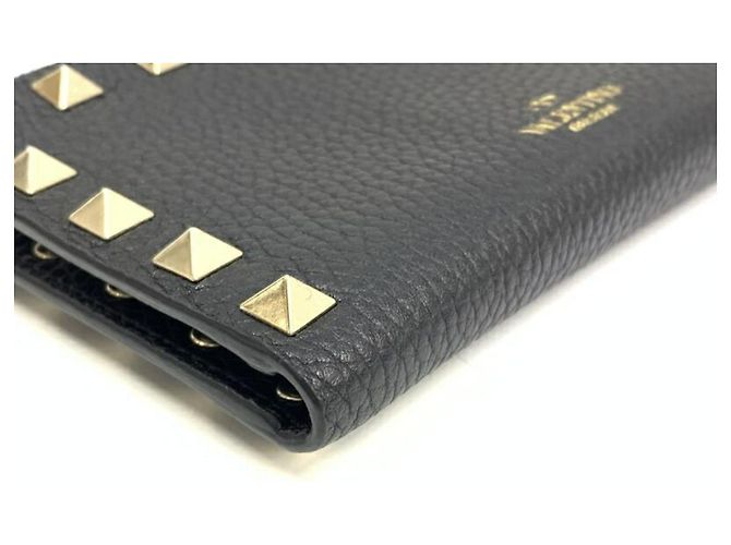 Portefeuille clouté Valentino Garavani en noir - vue 9