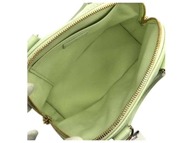 Louis Vuitton Bubblegram Alma Soft BB Handtasche Hellgrün - Ansicht 6