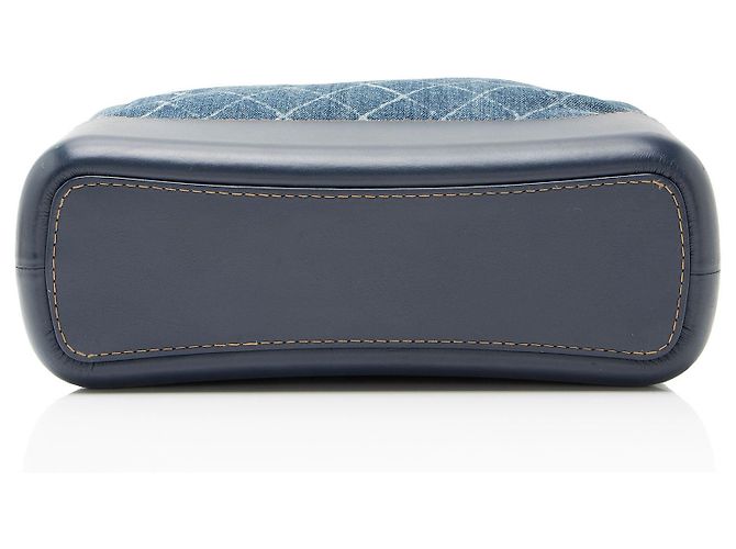 Chanel Gabrielle Medium Hobo in pelle di vitello invecchiata Blu - vista 4