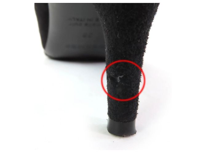 Botas curtas de camurça com fivela Api Branca da Hermès Preto - vista 11