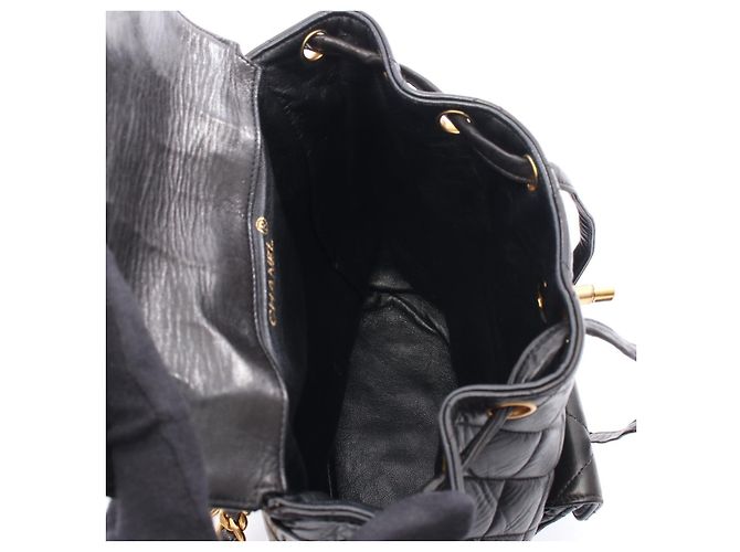 Timeless Chanel Matelassé Lammfell Rucksack Schwarz - Ansicht 3