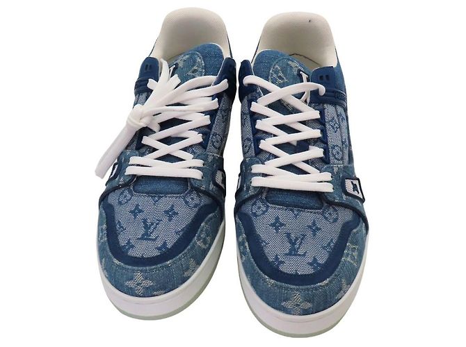 Zapatillas Louis Vuitton Monogram Trainer Line en denim azul Blanco - vista 2