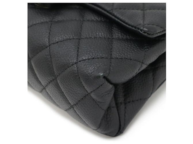 Borsa a vita 2way in pelle caviar matelassé 2.55 di Chanel Nero - vista 3