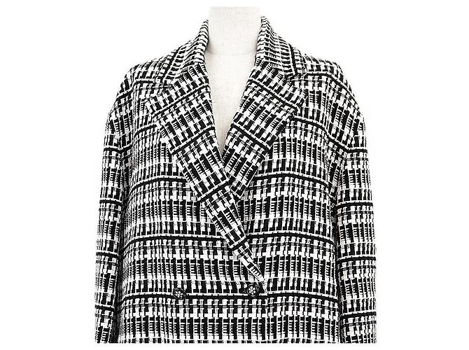 Timeless Chaqueta Larga de Tweed Chanel P78886 Negro Blanco - vista 2