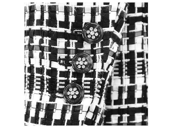 Timeless Chaqueta Larga de Tweed Chanel P78886 Negro Blanco - vista 4