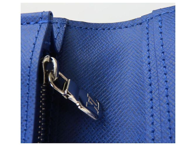 Cartera Bifold Brazza Taiga Monogram Louis Vuitton Azul - vista 16