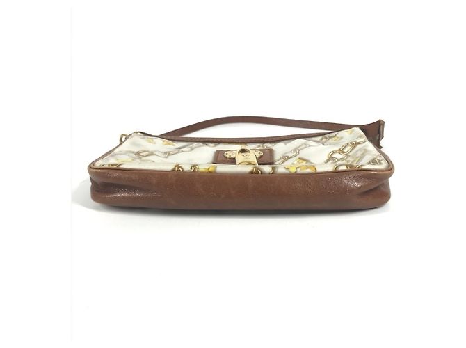 Borsa Pochette Accessoires Charm Monogram Louis Vuitton Marrone Bianco - vista 5