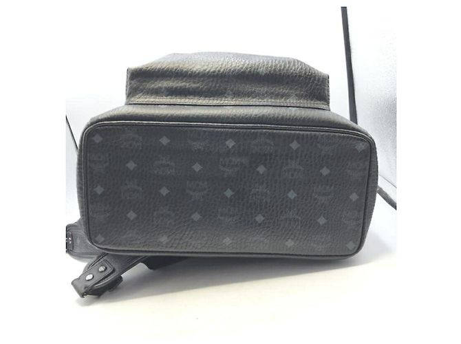 MCM Stark Side Stud Rucksack in Visetos Schwarz - Ansicht 3