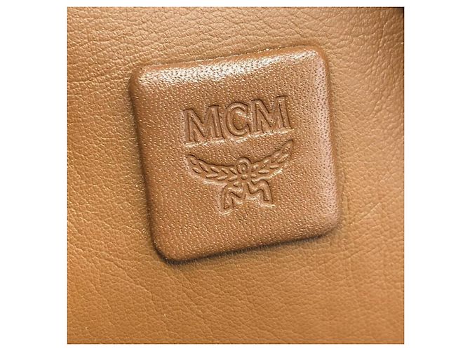 MCM Stark Side Stud Rucksack in Visetos Schwarz - Ansicht 7