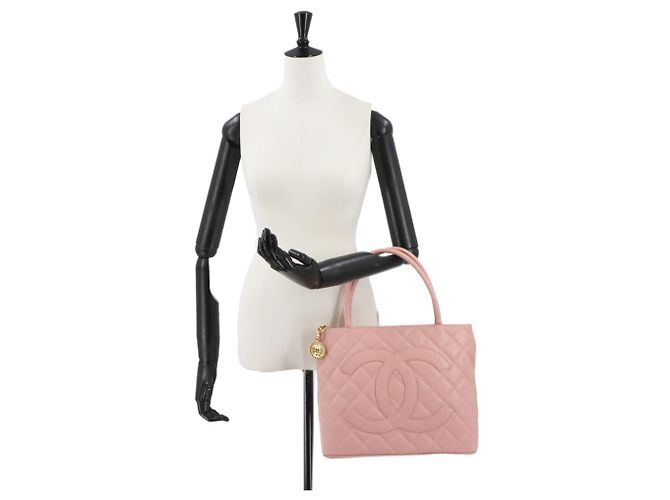 Timeless Borsa Medallion CHANEL in pelle caviar rosa - vista 10
