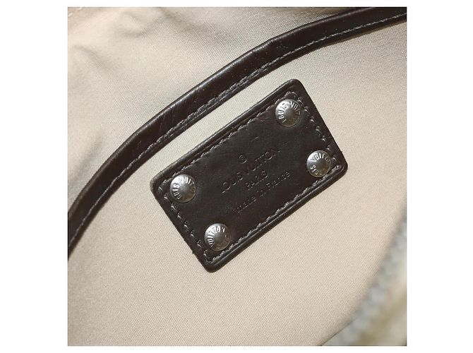 LOUIS VUITTON Mini Tale de Fe Pochette Accessorio Pouch Khaki M92274 Auth ep13094 Cachi - vista 19