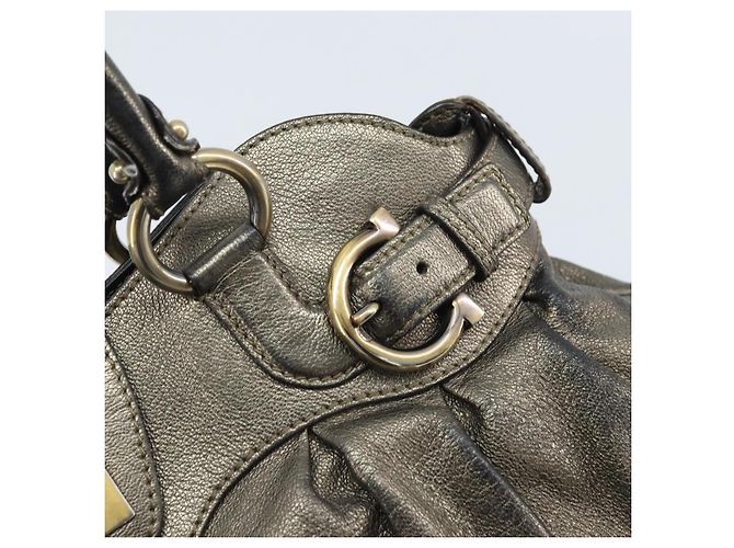 Borsa a mano Gancini in pelle Salvatore Ferragamo oro Auth ka2356 D'oro - vista 14