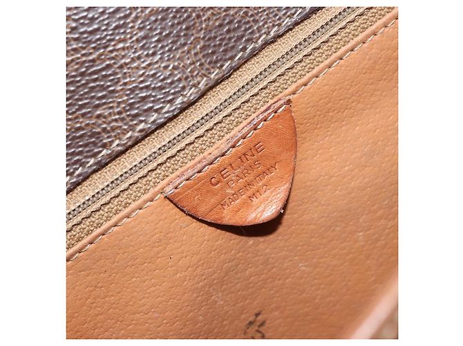 Céline Borsa a spalla circolare in tela Macadam CELINE in pelle PVC marrone oro Auth 171041 D'oro - vista 16