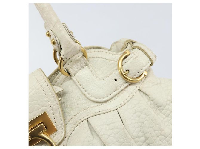 Borsa a mano in pelle bianca e oro Salvatore Ferragamo Auth bs33230 Bianco D'oro - vista 14