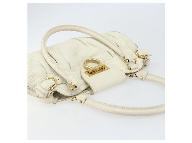 Borsa a mano in pelle bianca e oro Salvatore Ferragamo Auth bs33230 Bianco D'oro - vista 6
