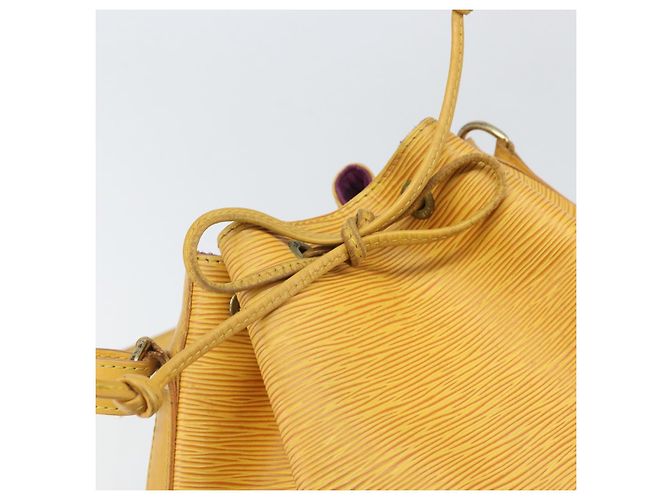 Noe LOUIS VUITTON Borsa a Spalla Petit Noé Epi Gialla M44109 LV Auth 171081 Giallo - vista 10