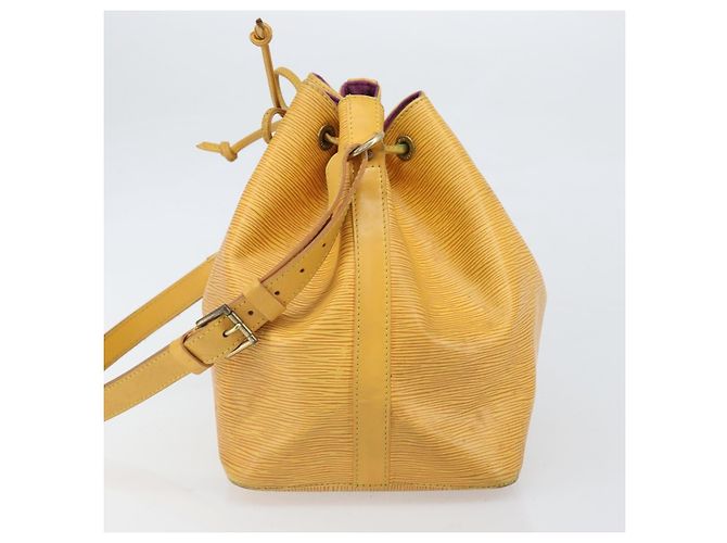 Noe LOUIS VUITTON Borsa a Spalla Petit Noé Epi Gialla M44109 LV Auth 171081 Giallo - vista 3