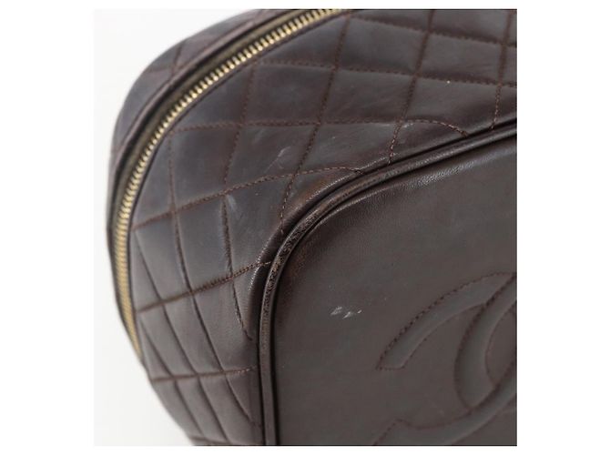 CHANEL Borsa Vanity Matelassé in Pelle di Agnello Marrone Scuro Oro CC Auth 170916 D'oro - vista 11