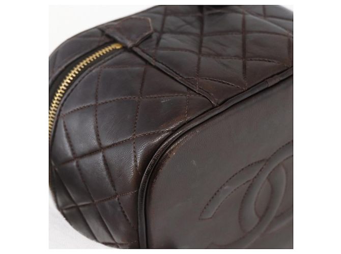 CHANEL Borsa Vanity Matelassé in Pelle di Agnello Marrone Scuro Oro CC Auth 170916 D'oro - vista 13