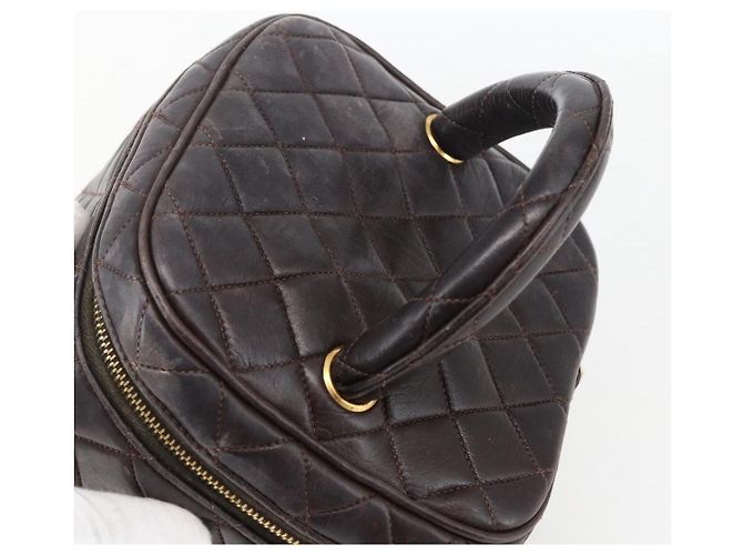 CHANEL Borsa Vanity Matelassé in Pelle di Agnello Marrone Scuro Oro CC Auth 170916 D'oro - vista 6