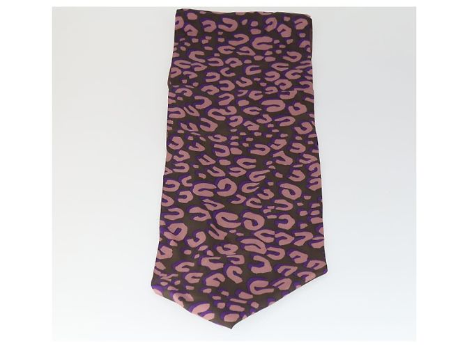 Sciarpa in seta con motivo leopardato LOUIS VUITTON Viola LV Auth ka2317V Porpora - vista 2