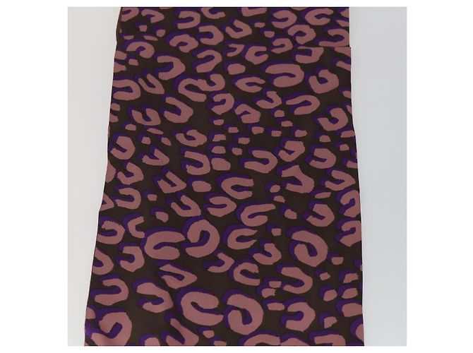 Sciarpa in seta con motivo leopardato LOUIS VUITTON Viola LV Auth ka2317V Porpora - vista 4