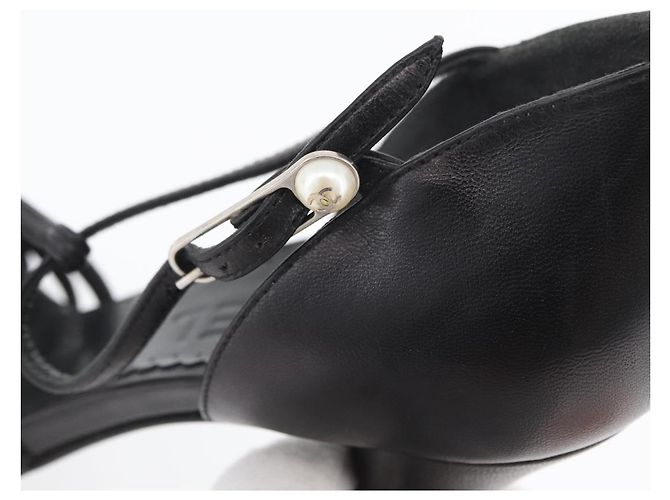 CHANEL Pumps High Heels Leder 35 1/2 Schwarz CC Auth BA10766 - Ansicht 31
