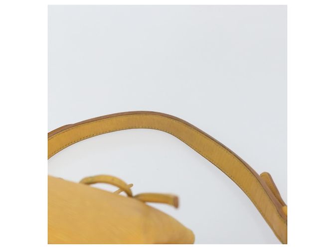 Noe LOUIS VUITTON Borsa a Spalla Petit Noé Epi Gialla M44109 LV Auth 170770 Giallo - vista 8