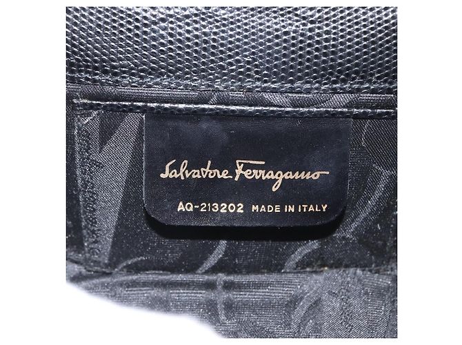 Borsa a Spalla Vara Ribbon in Pelle Salvatore Ferragamo Oro Nero Auth 171668 - vista 14
