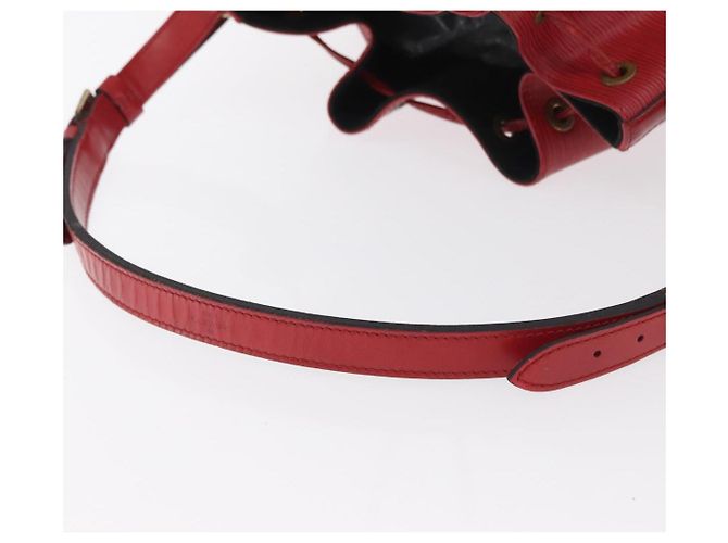 Noe LOUIS VUITTON Bolso de Hombro Petit Noé Epi Rojo M44107 LV Auth 170694 Roja - vista 7