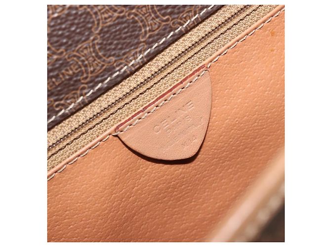Céline Borsa a spalla circolare in tela Macadam CELINE in pelle PVC marrone oro Auth 169869 D'oro - vista 17